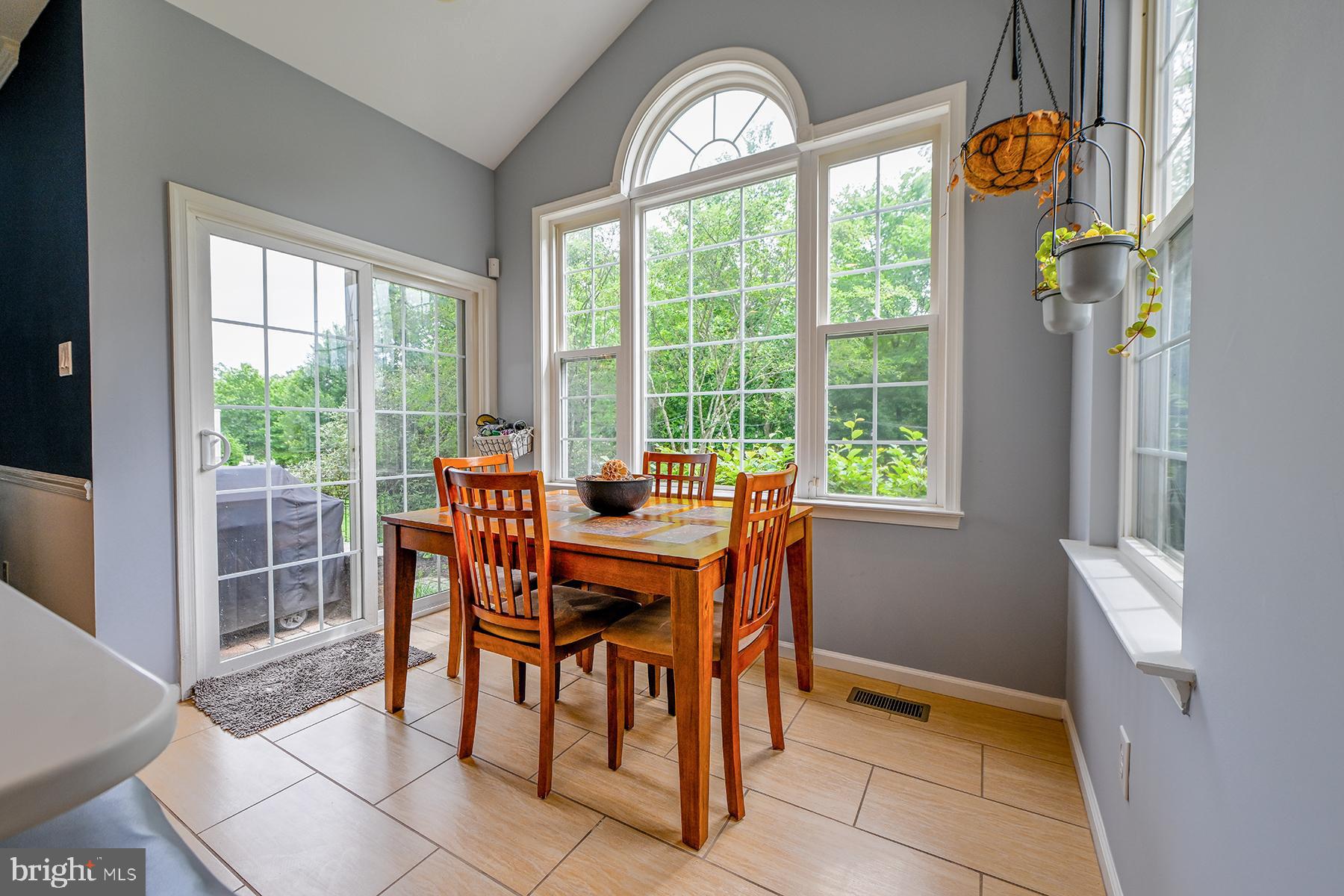 1506 CLOVERHILL ROAD