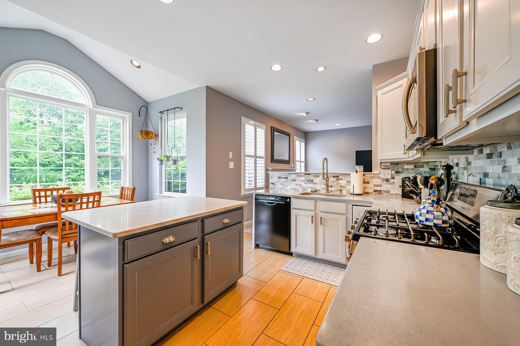 1506 CLOVERHILL ROAD