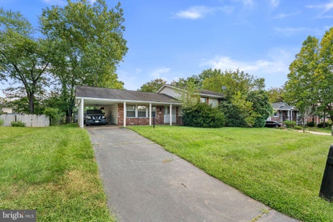 Photo of 1706 N Sterling Boulevard, STERLING, VA 20164 (MLS # VALO2136768)
