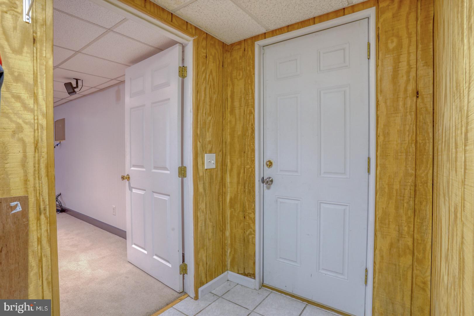 HUNTERS RIDGE - Residential