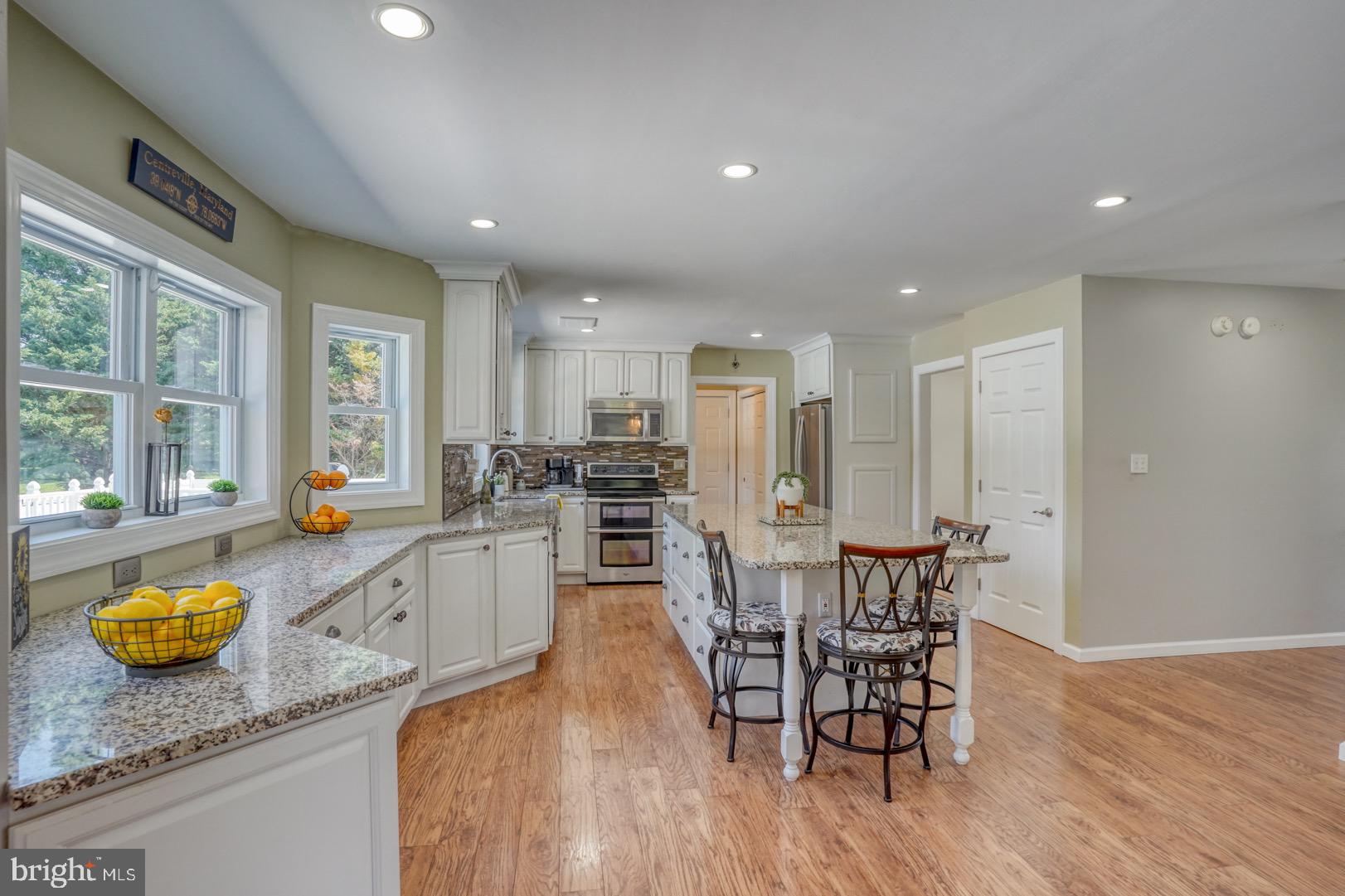 HUNTERS RIDGE - Residential