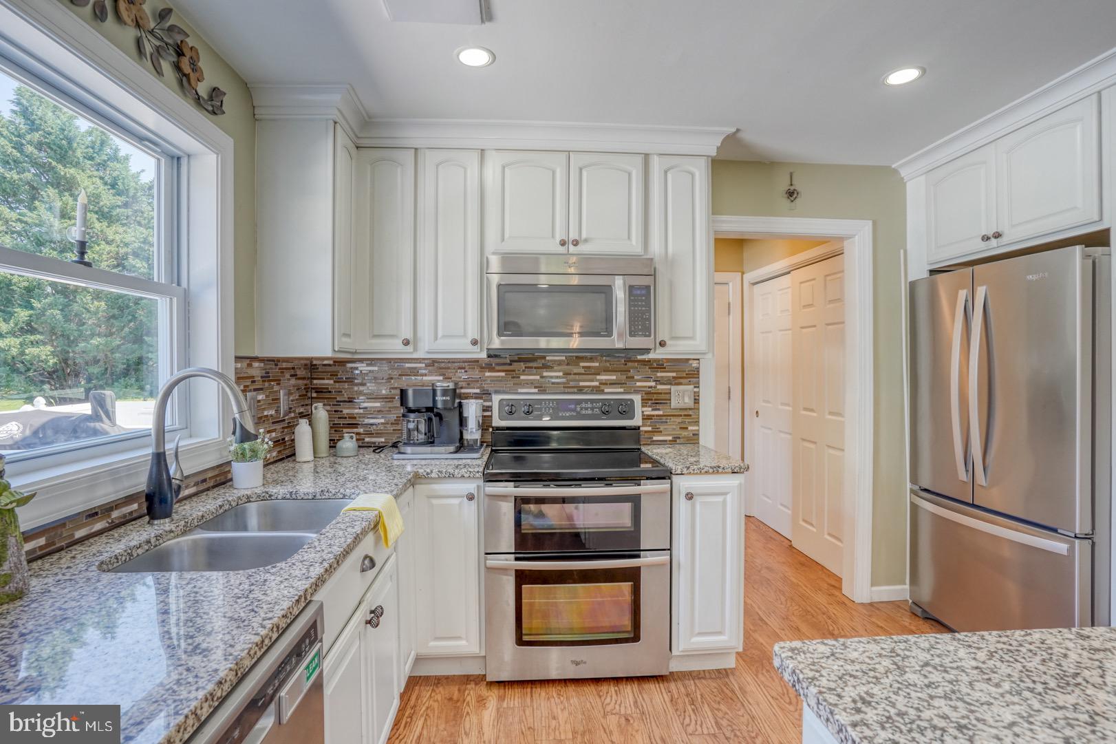 HUNTERS RIDGE - Residential