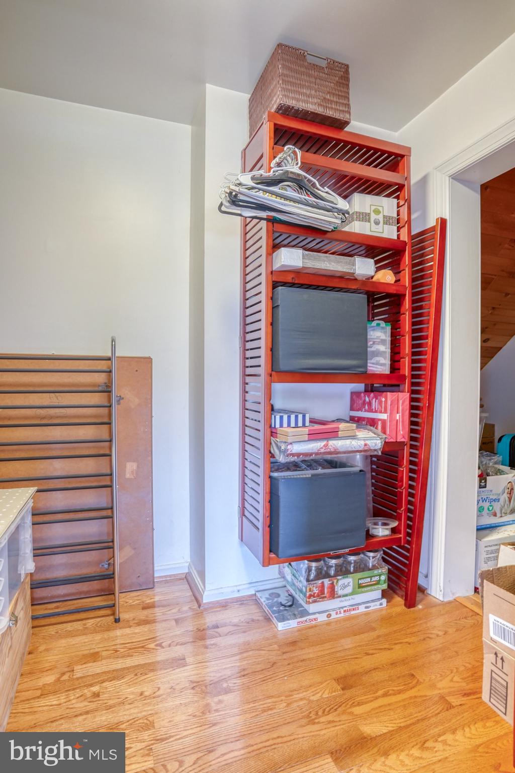 HUNTERS RIDGE - Residential