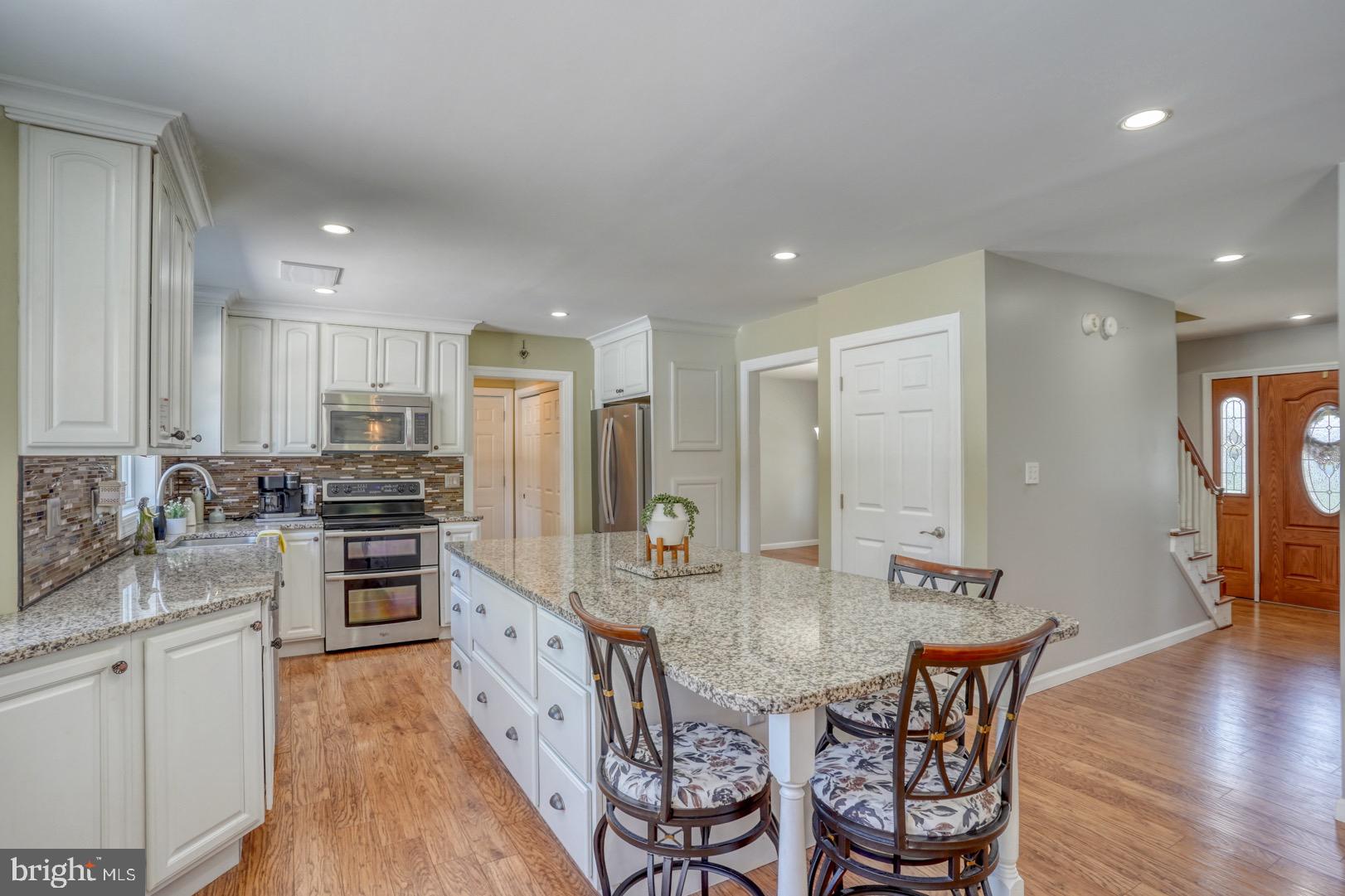 HUNTERS RIDGE - Residential