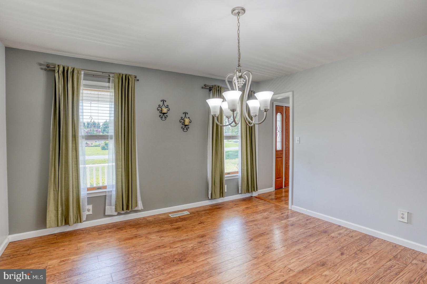 HUNTERS RIDGE - Residential