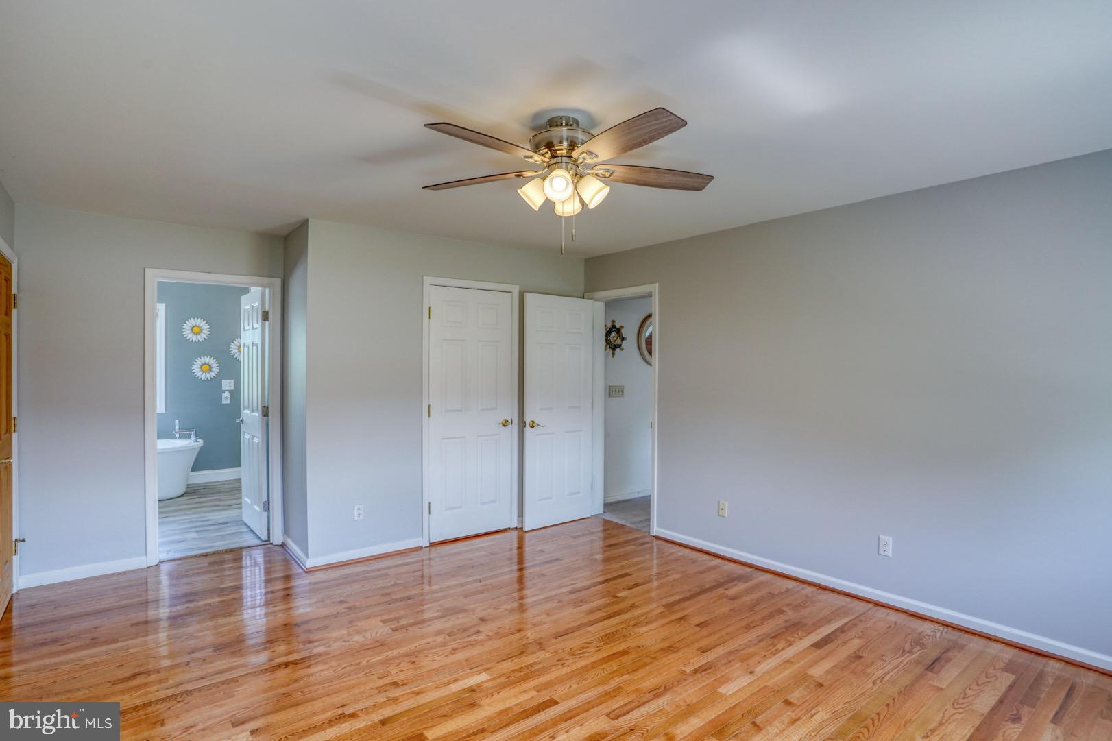 HUNTERS RIDGE - Residential