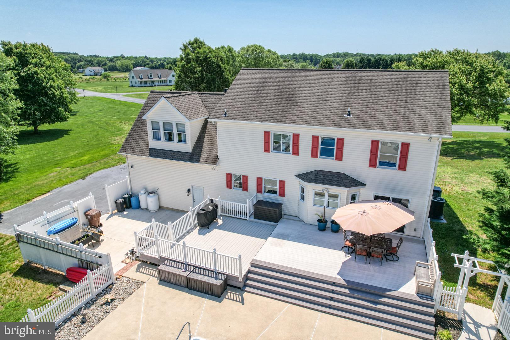 HUNTERS RIDGE - Residential