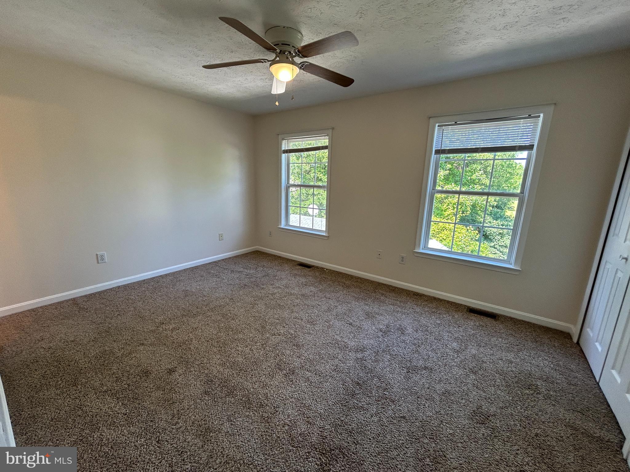 COVENTRY CREEK - Residential Lease