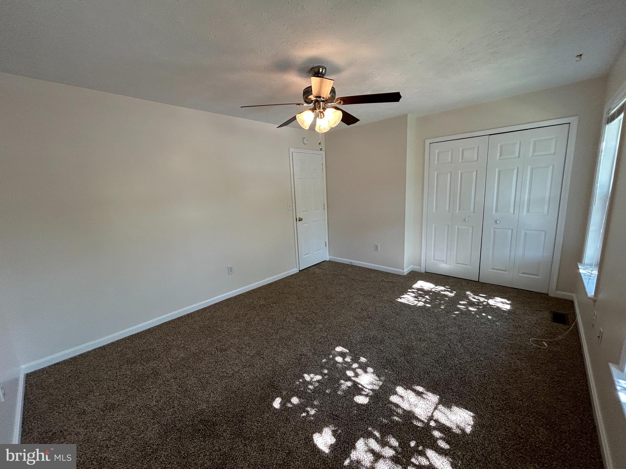 COVENTRY CREEK - Residential Lease