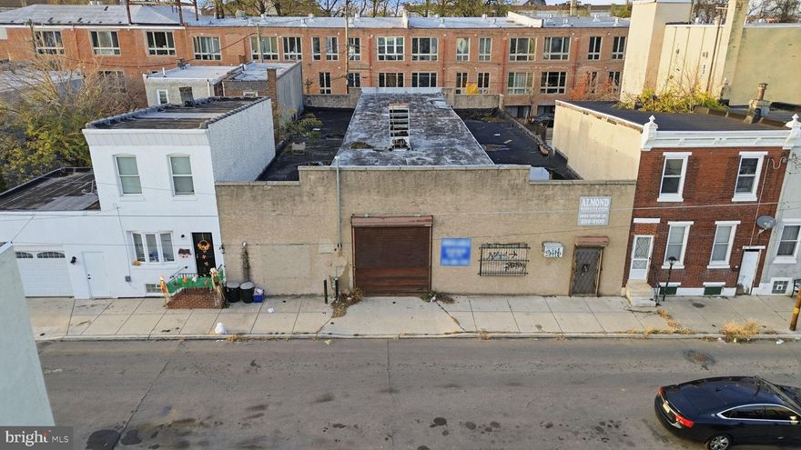 Prime Port Richmond development opportunity on a 54×100 street-to-street lot, offering depth and flexibility for new construction. The property includes an existing three-bay drive-in garage with wide frontage and open-span space, offering functional use during planning or pre-development.

The full-depth lot supports efficient equipment staging or future structured parking, making it ideal for ground-up development, adaptive reuse, or an owner-user seeking value-add potential. No loading docks; ground-level drive-in access only.

Located in a fast-growing section of Port Richmond with quick access to I-95, Center City, and the riverfront corridor, this site is well positioned for residential, mixed-use, or light-industrial projects.