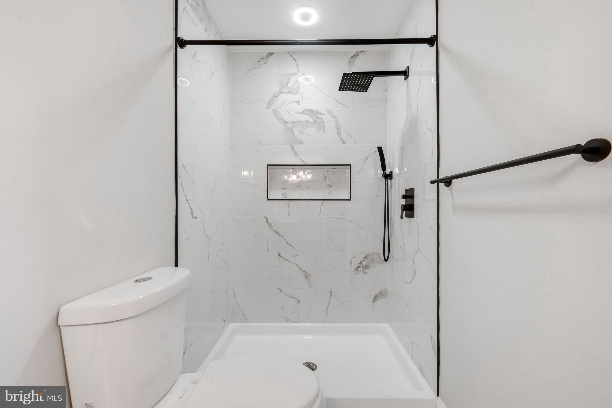 CENTENNIAL RIDGE - Residential