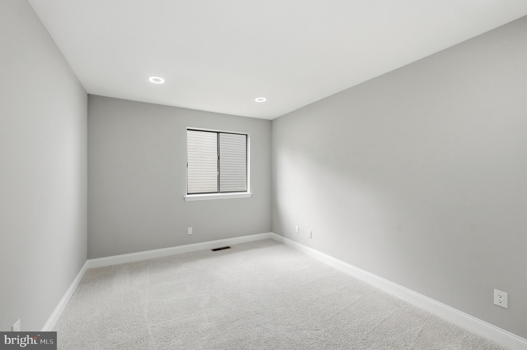 CENTENNIAL RIDGE - Residential
