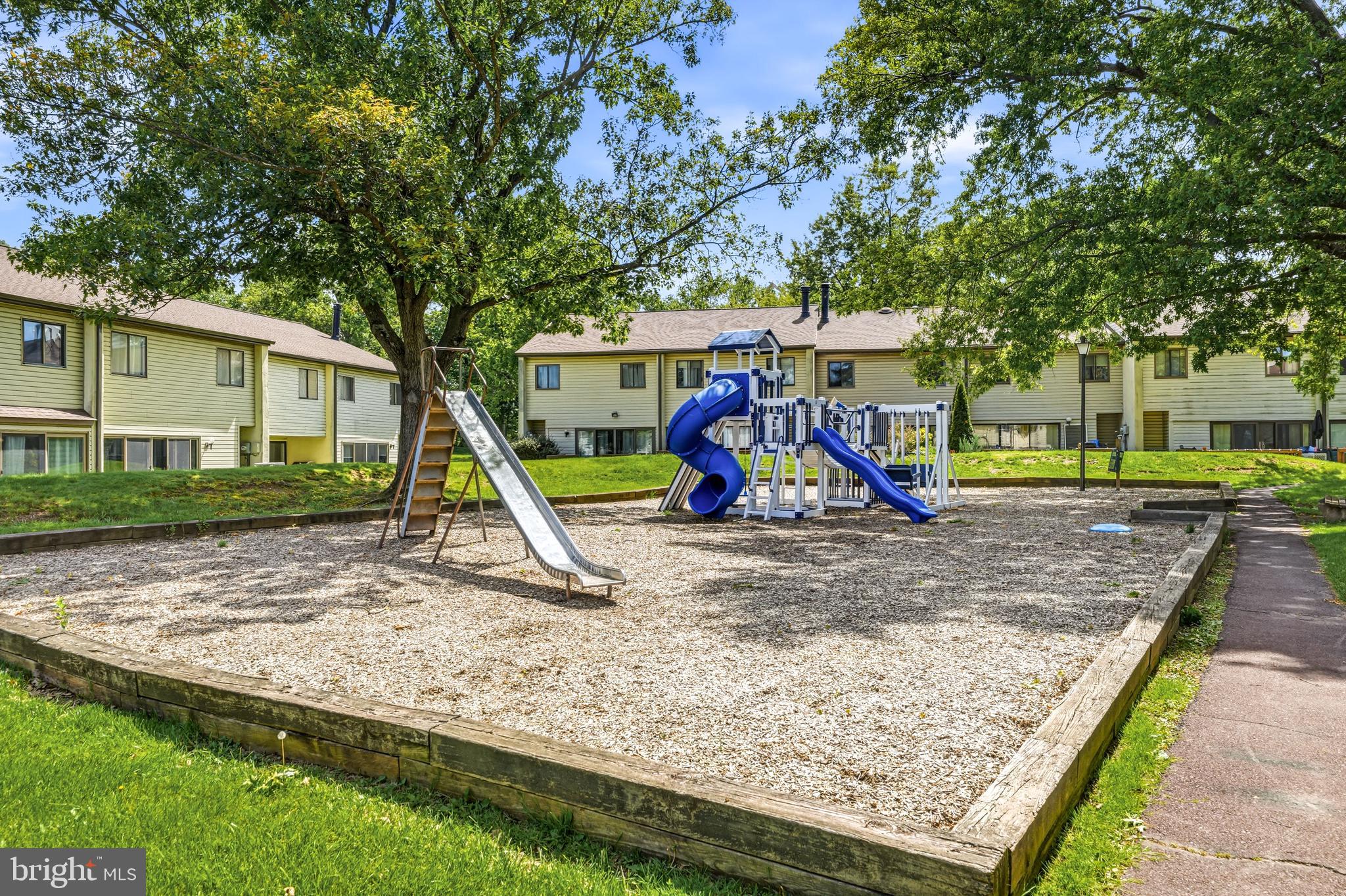 CENTENNIAL RIDGE - Residential