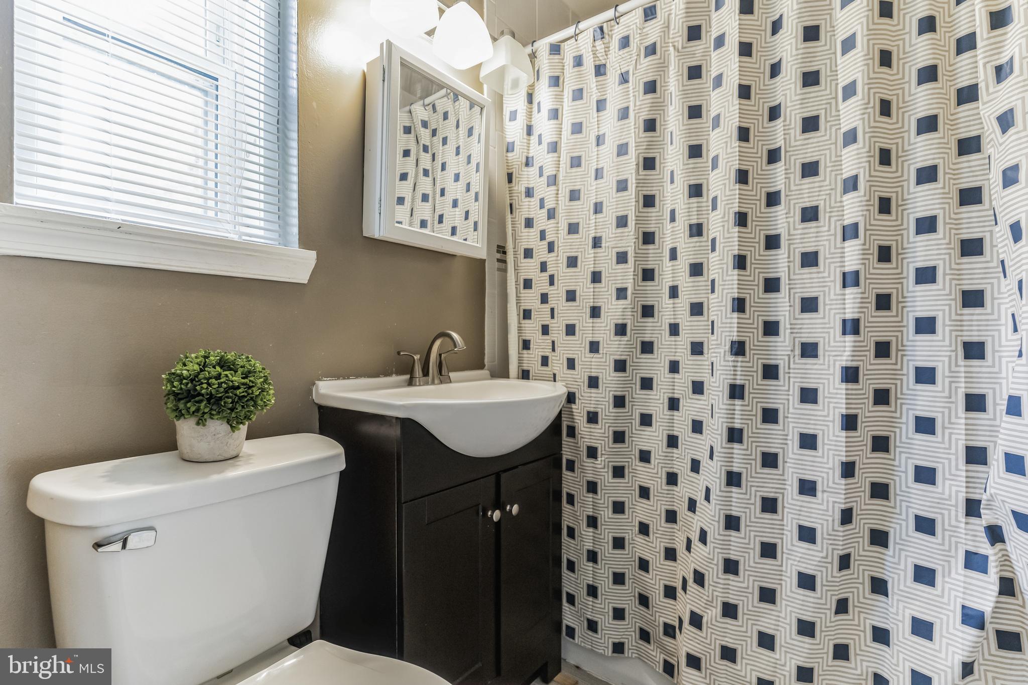 OXON RUN HILLS - Residential