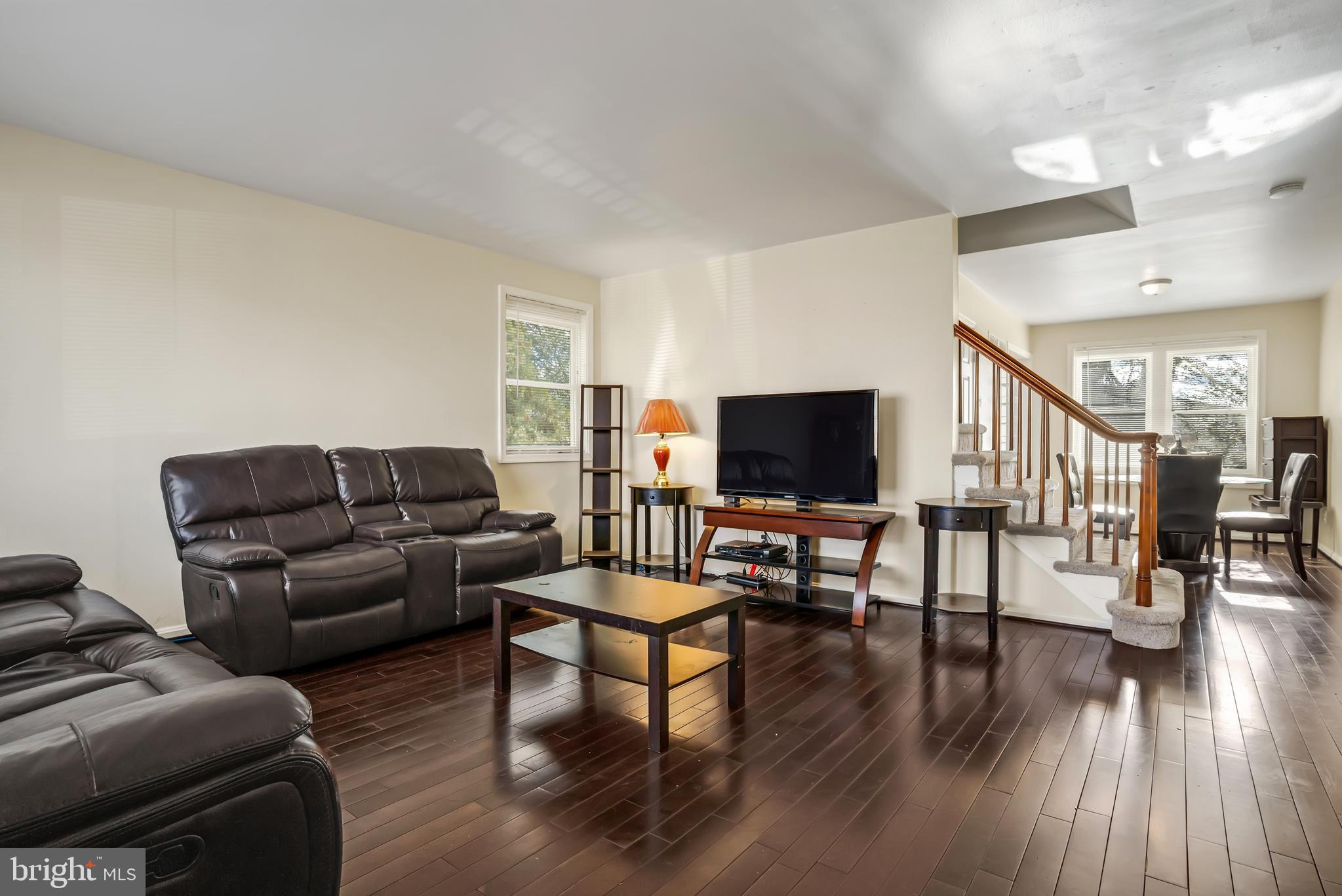 OXON RUN HILLS - Residential