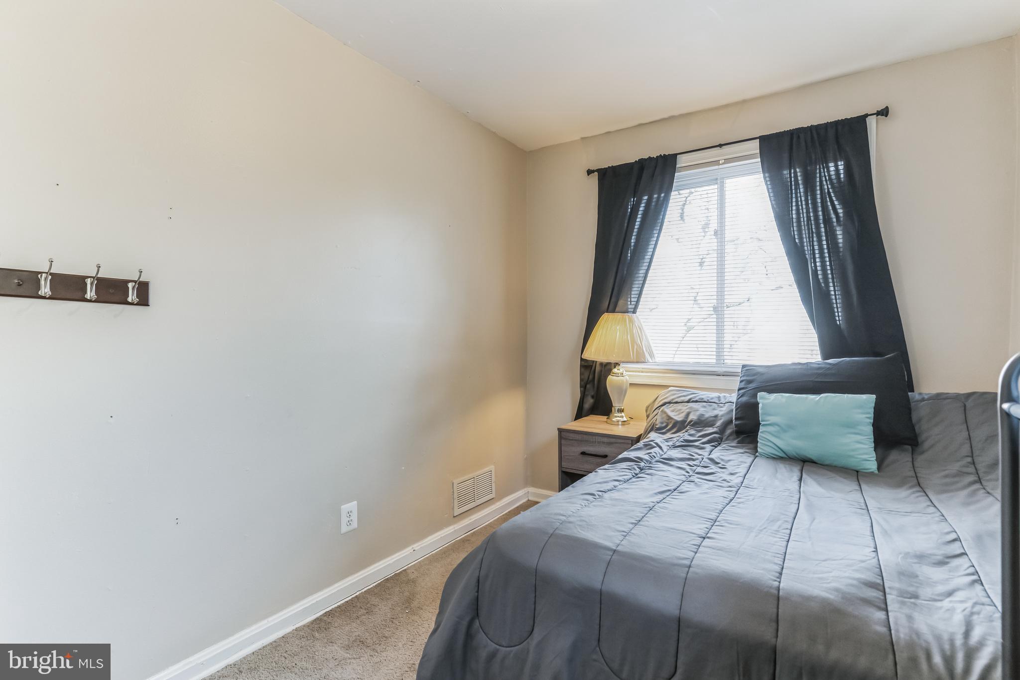 OXON RUN HILLS - Residential