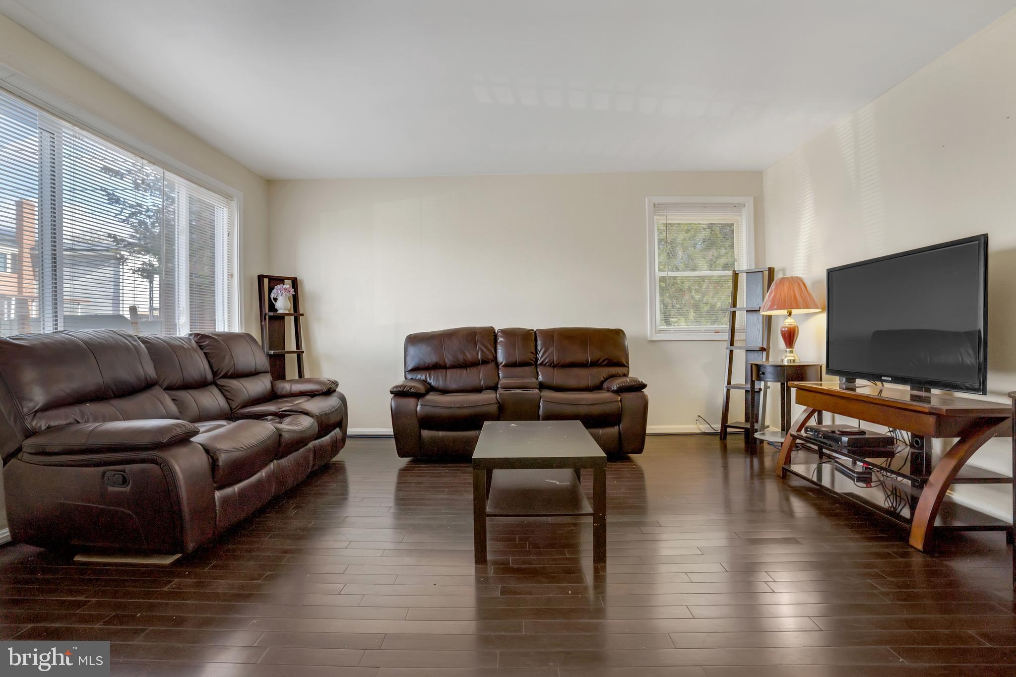 OXON RUN HILLS - Residential