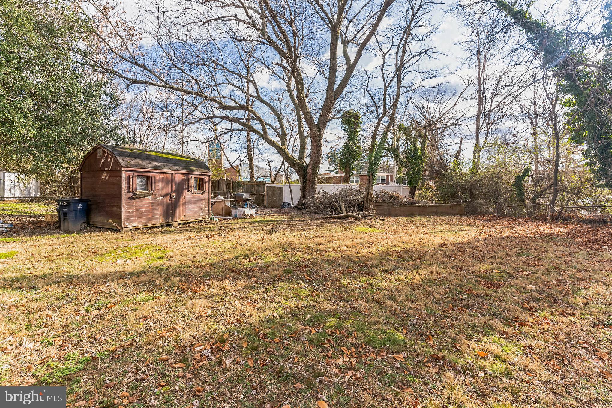 OXON RUN HILLS - Residential