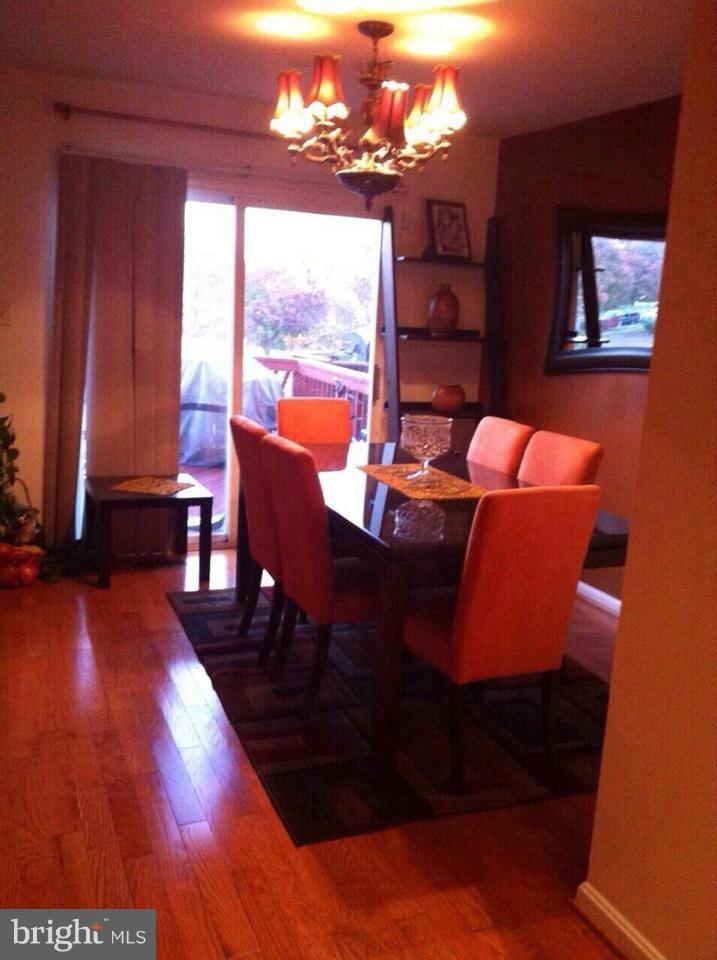 ROLLING BROOK - Residential Lease