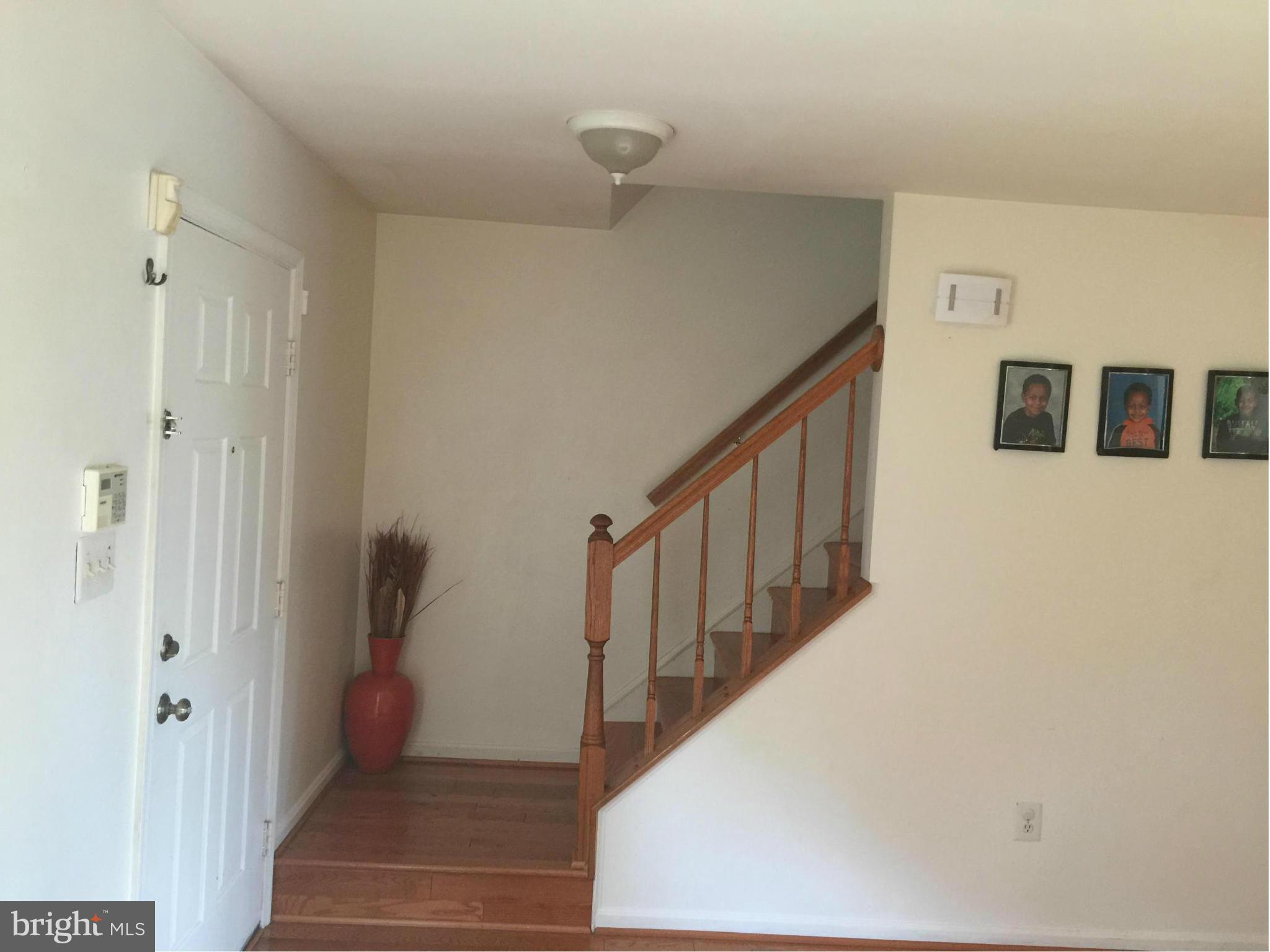 ROLLING BROOK - Residential Lease