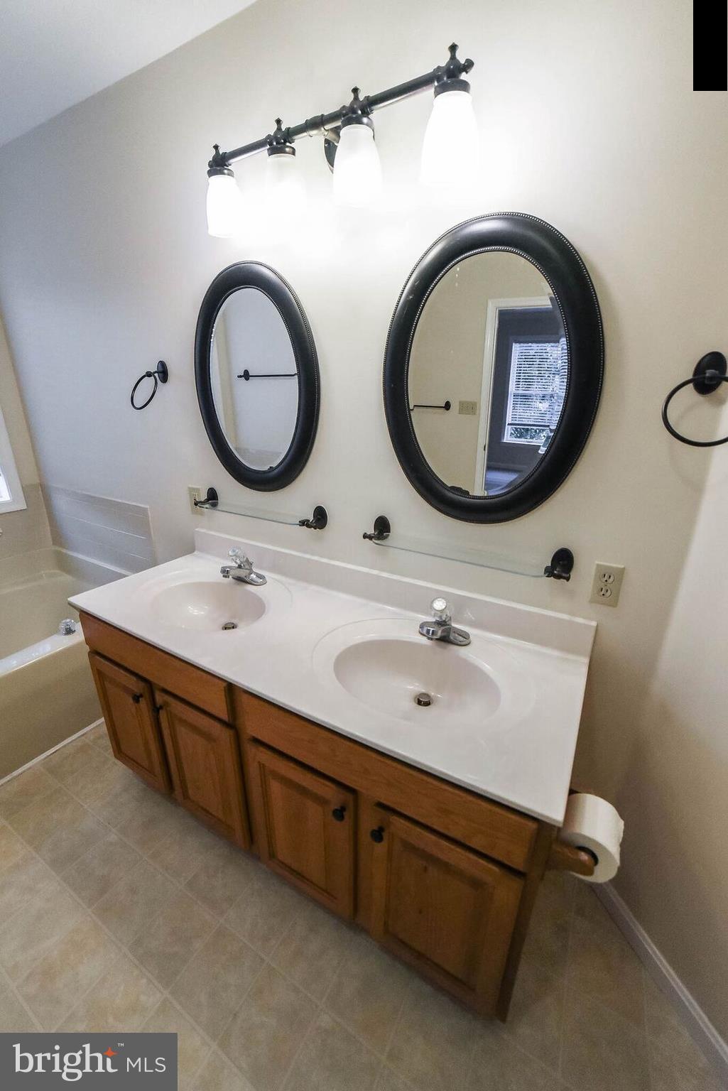 GREENVIEW WEST PUD - Residential Lease