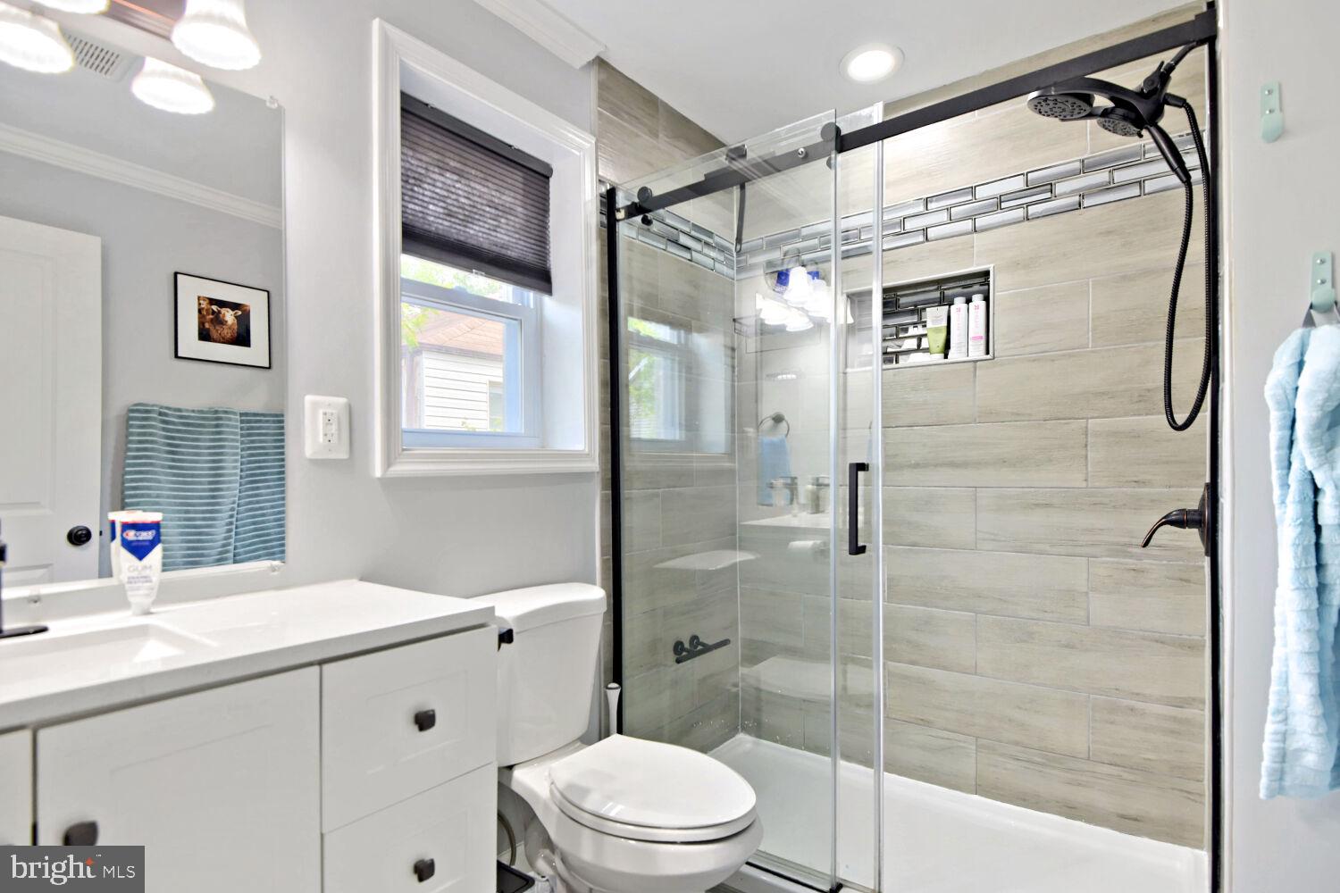 ELMWOOD - Residential