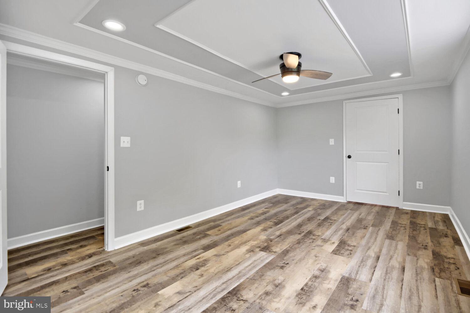 ELMWOOD - Residential