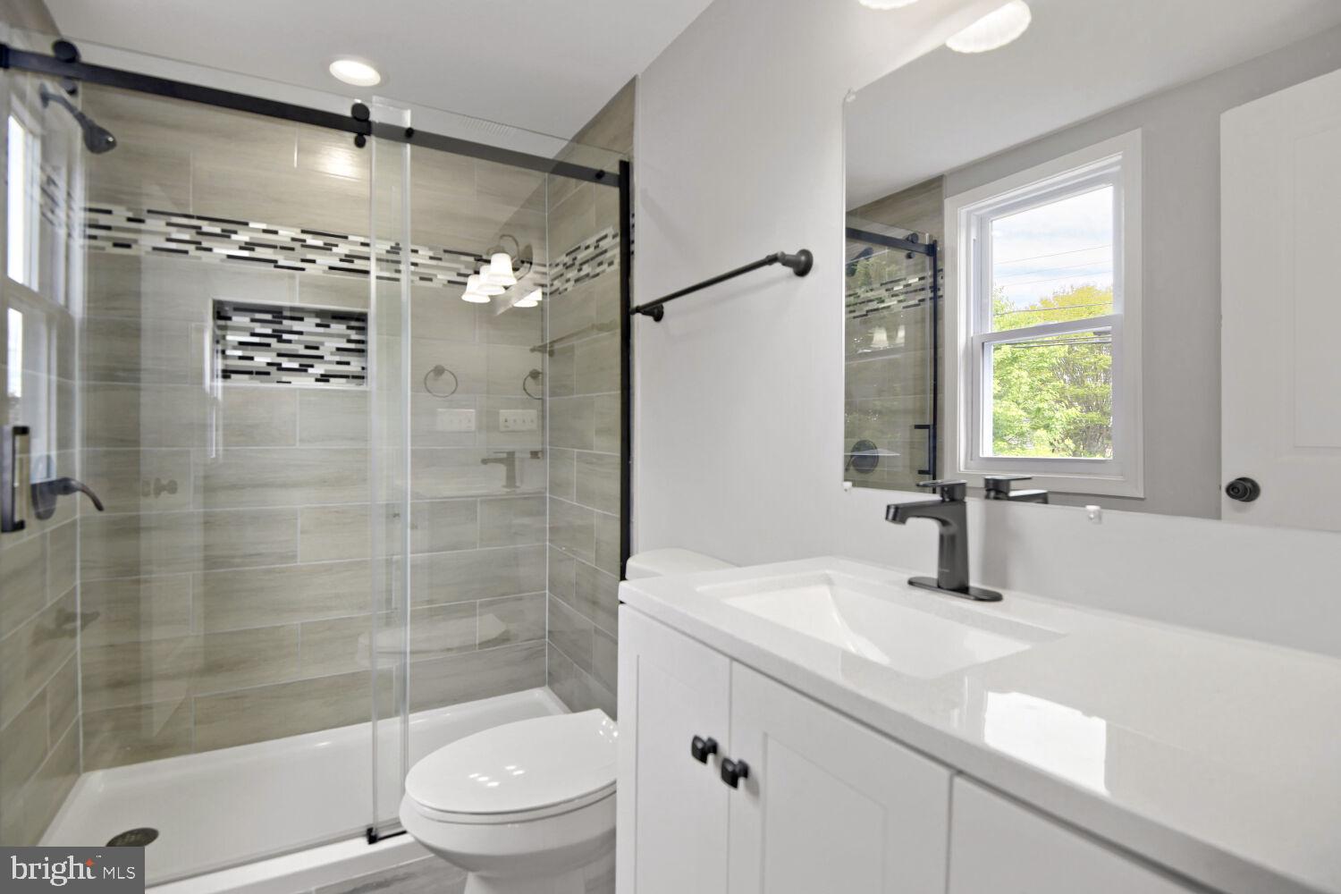 ELMWOOD - Residential
