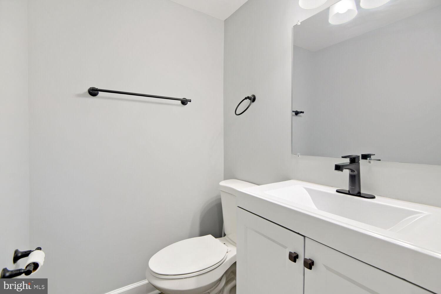 ELMWOOD - Residential
