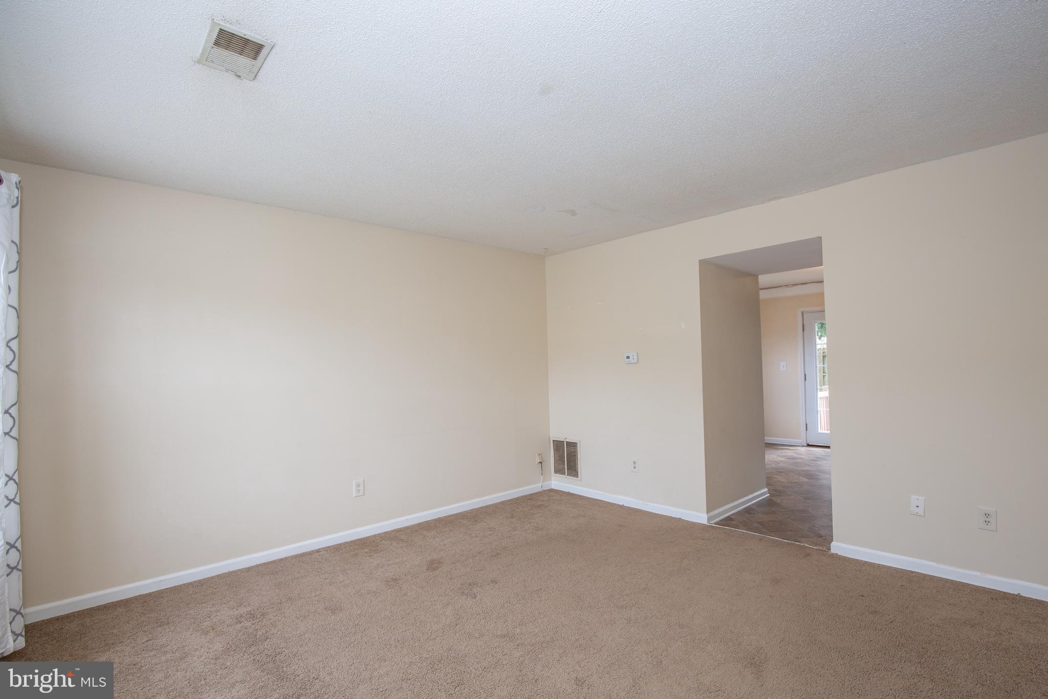 WILLOW BROOK - Residential Lease