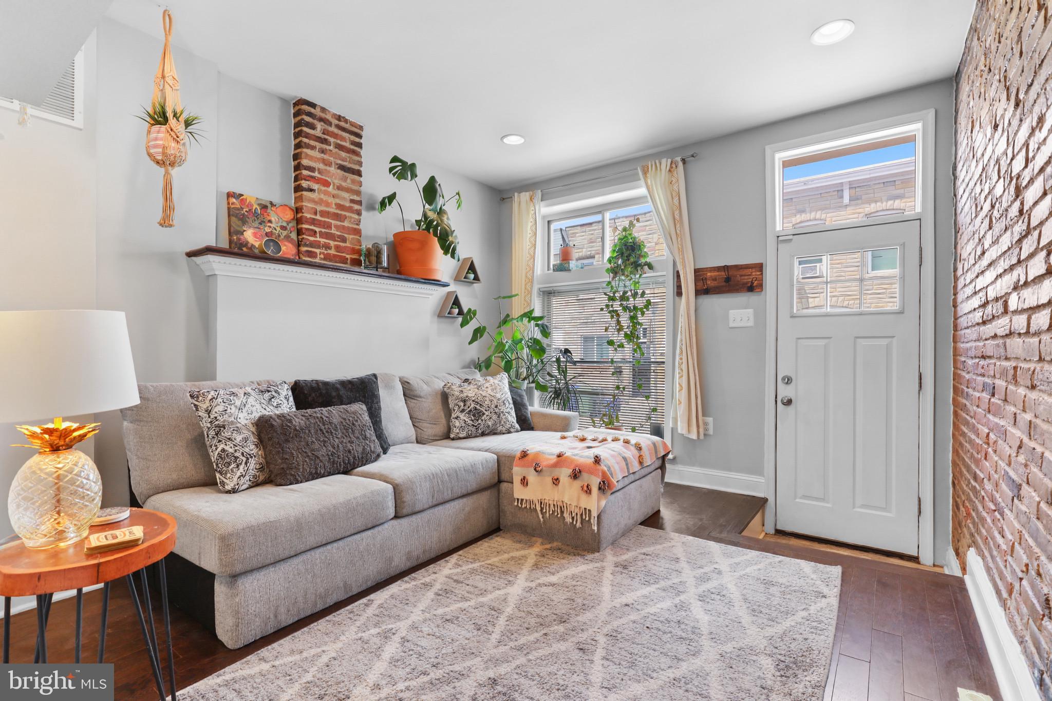 HIGHLANDTOWN - Residential