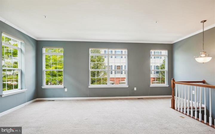 GATEWAY COMMONS - Residential Lease