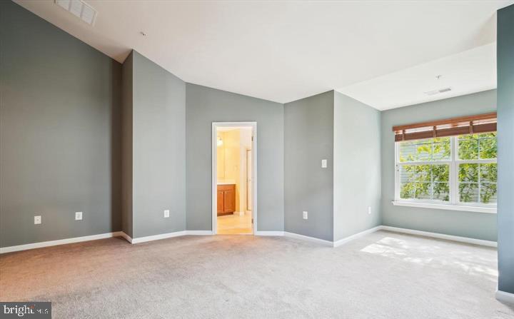 GATEWAY COMMONS - Residential Lease