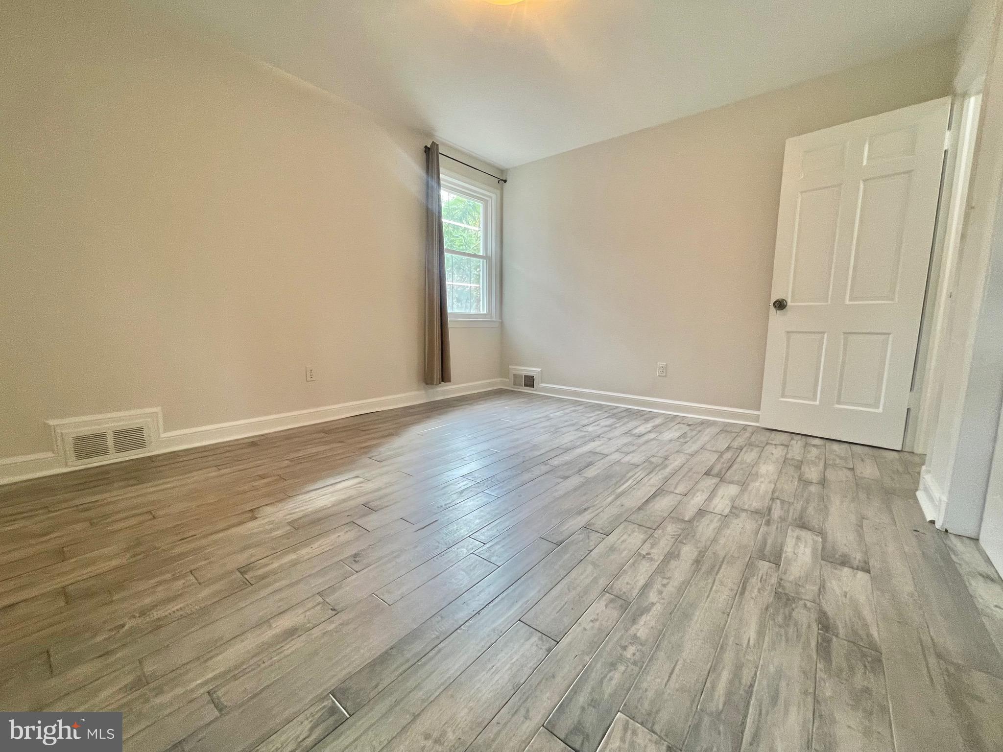 HILLMEAD - Residential Lease