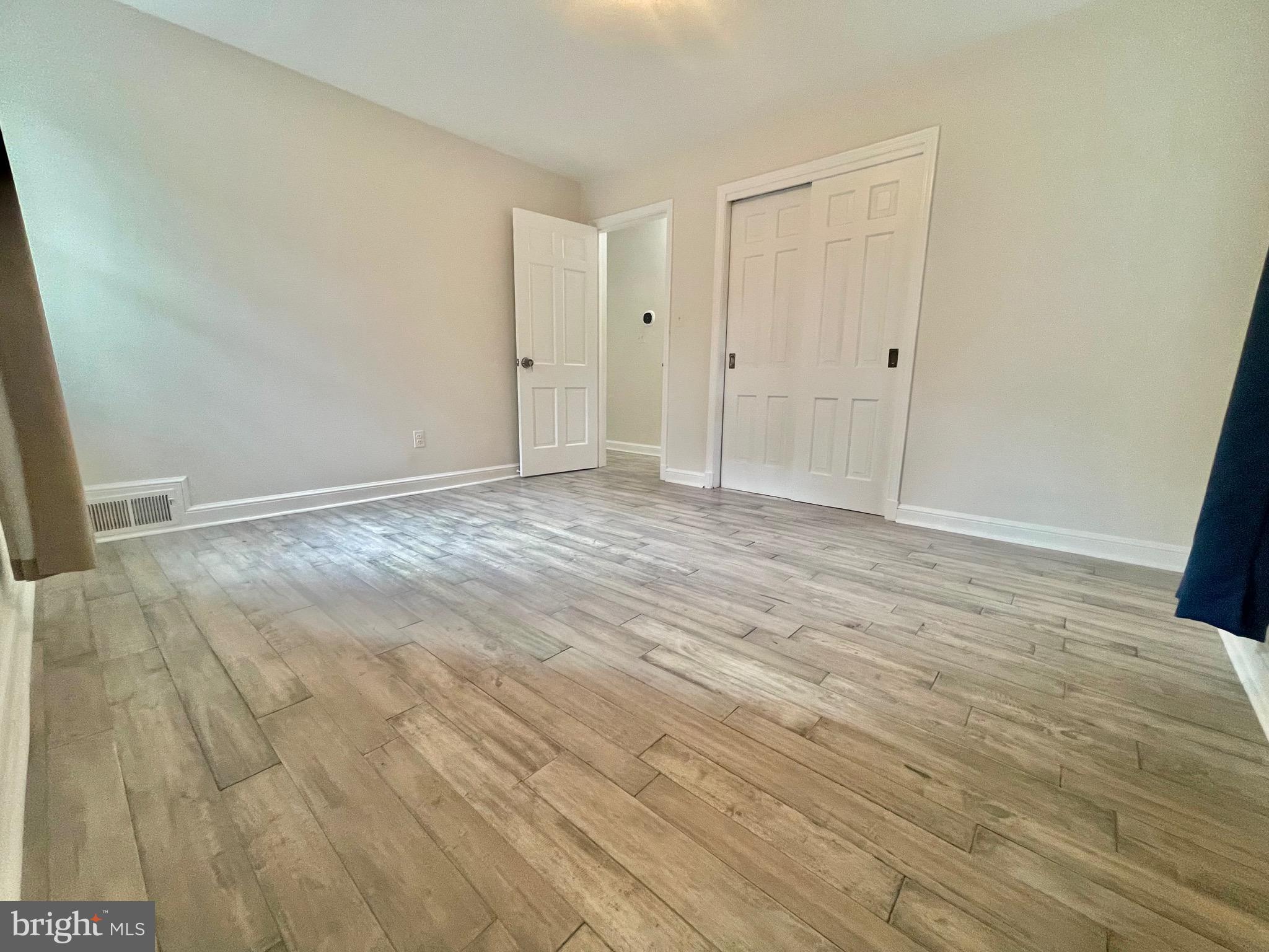 HILLMEAD - Residential Lease