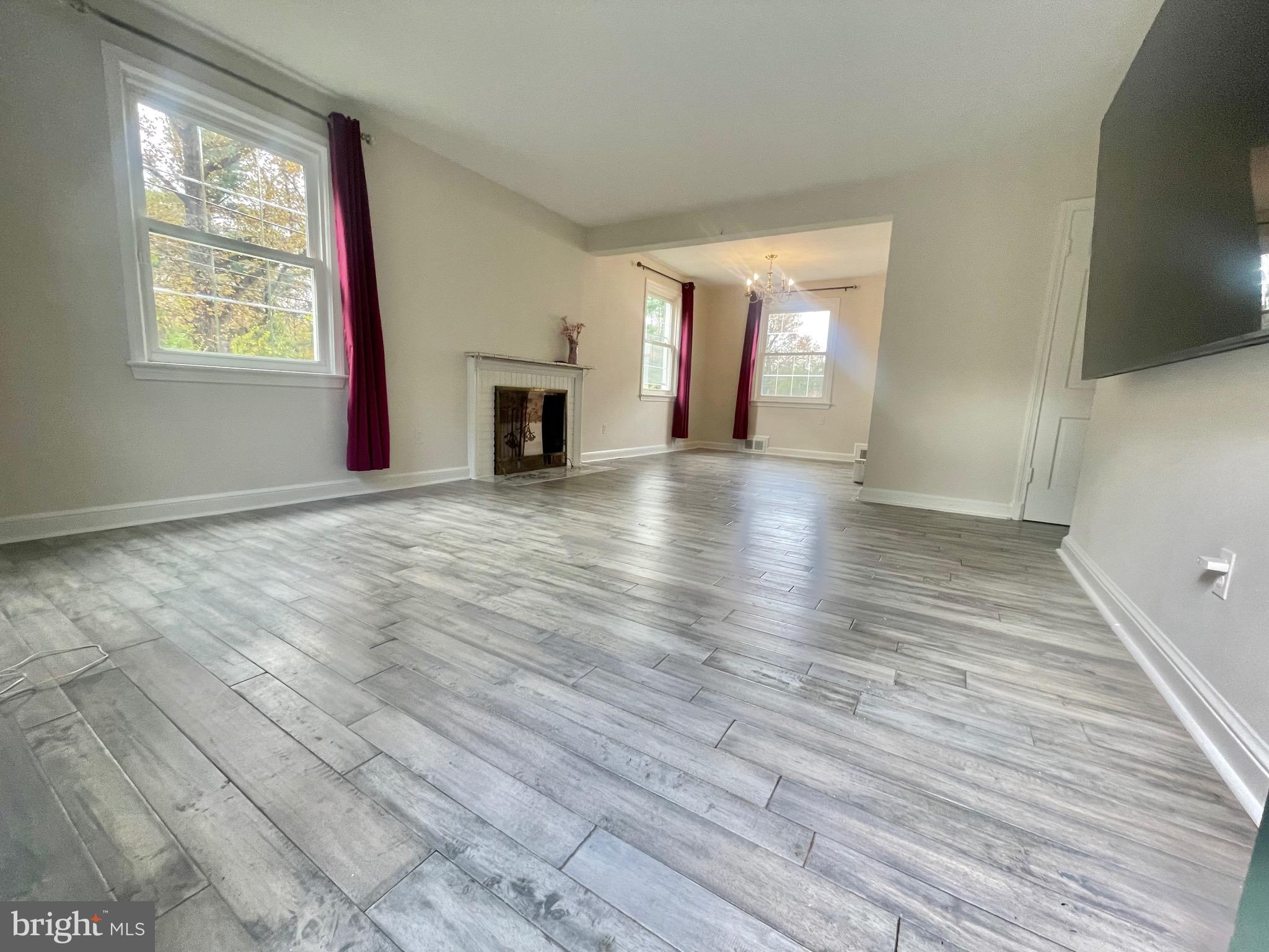 HILLMEAD - Residential Lease