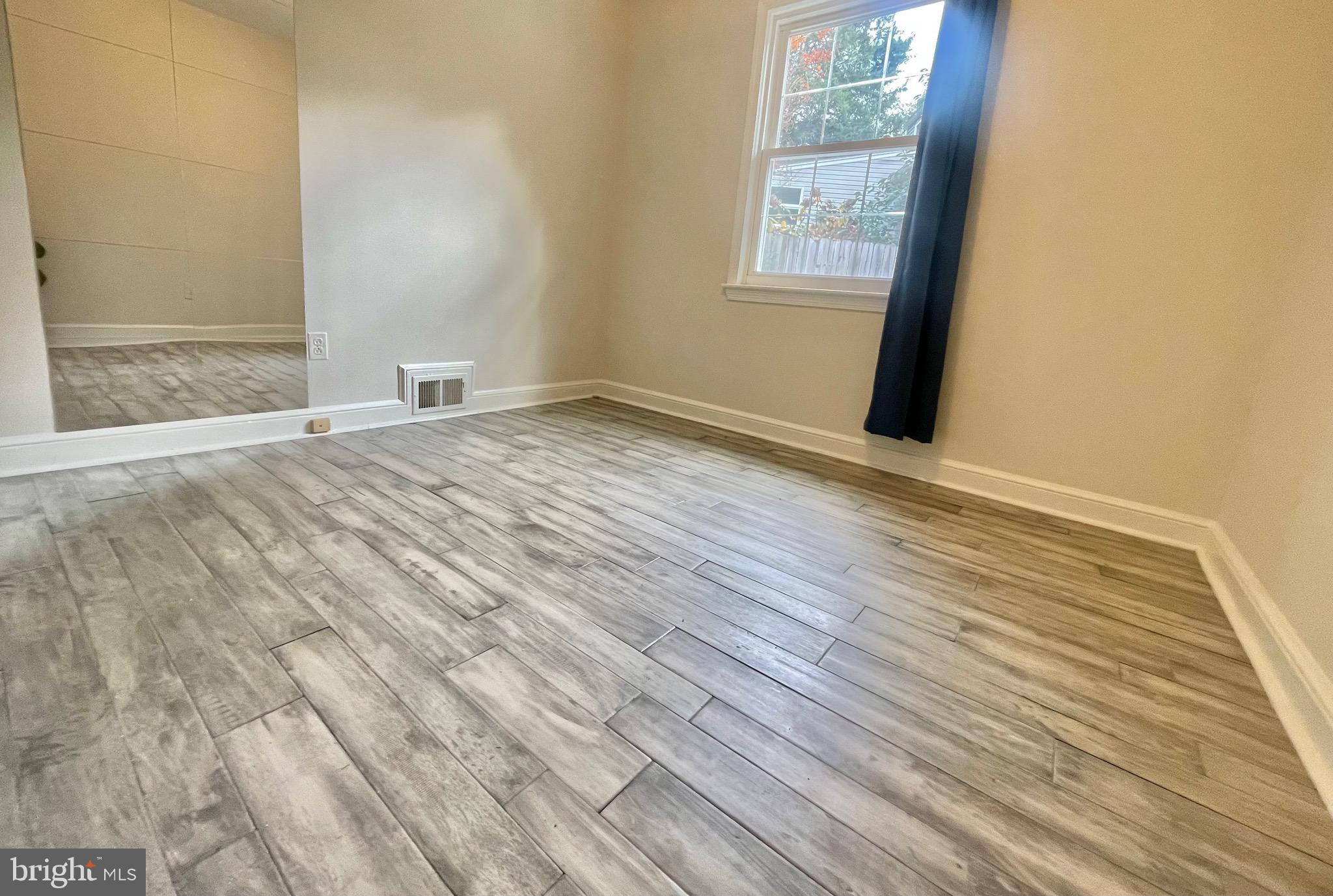 HILLMEAD - Residential Lease