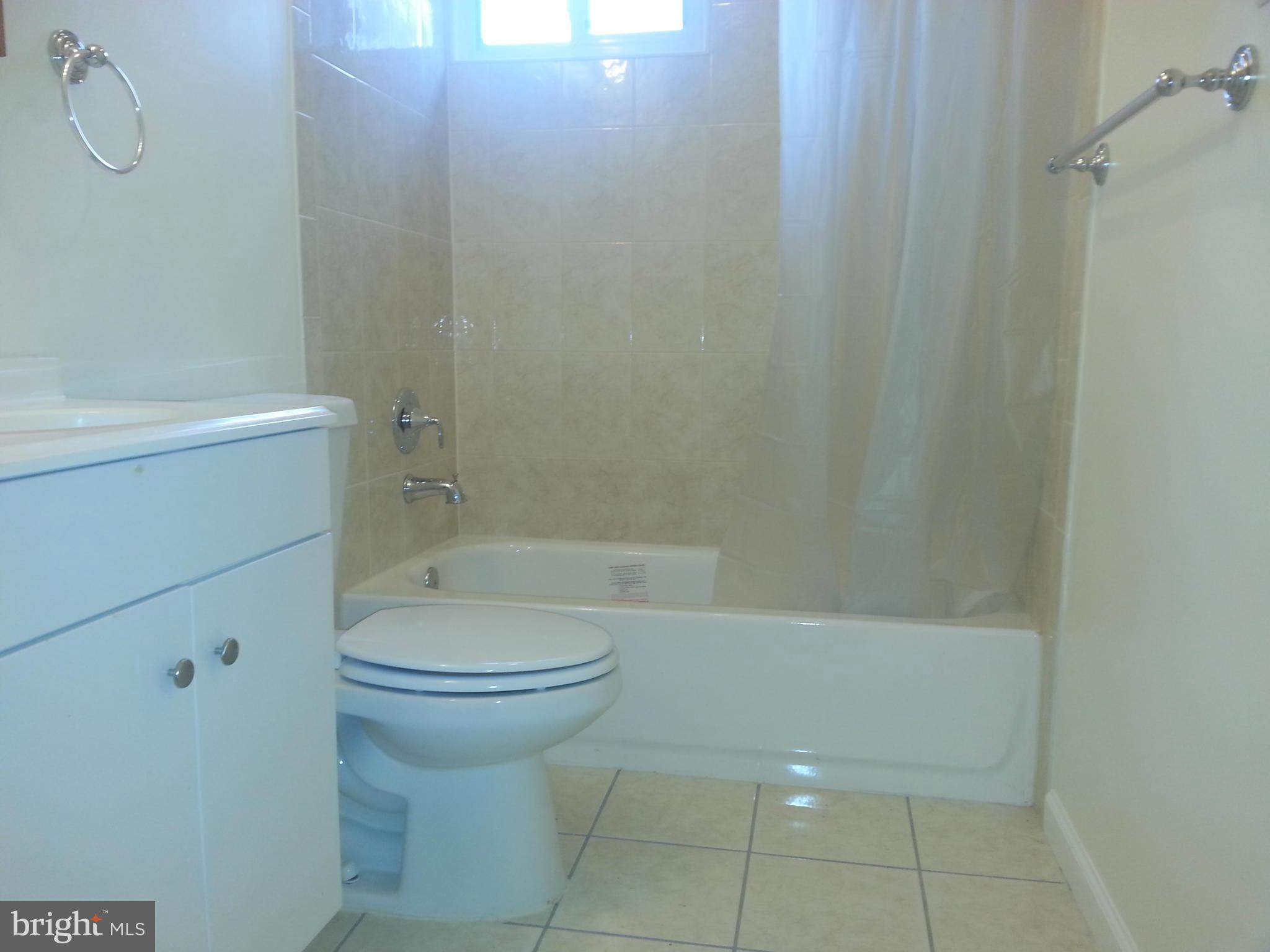 COLCHESTER - Residential Lease