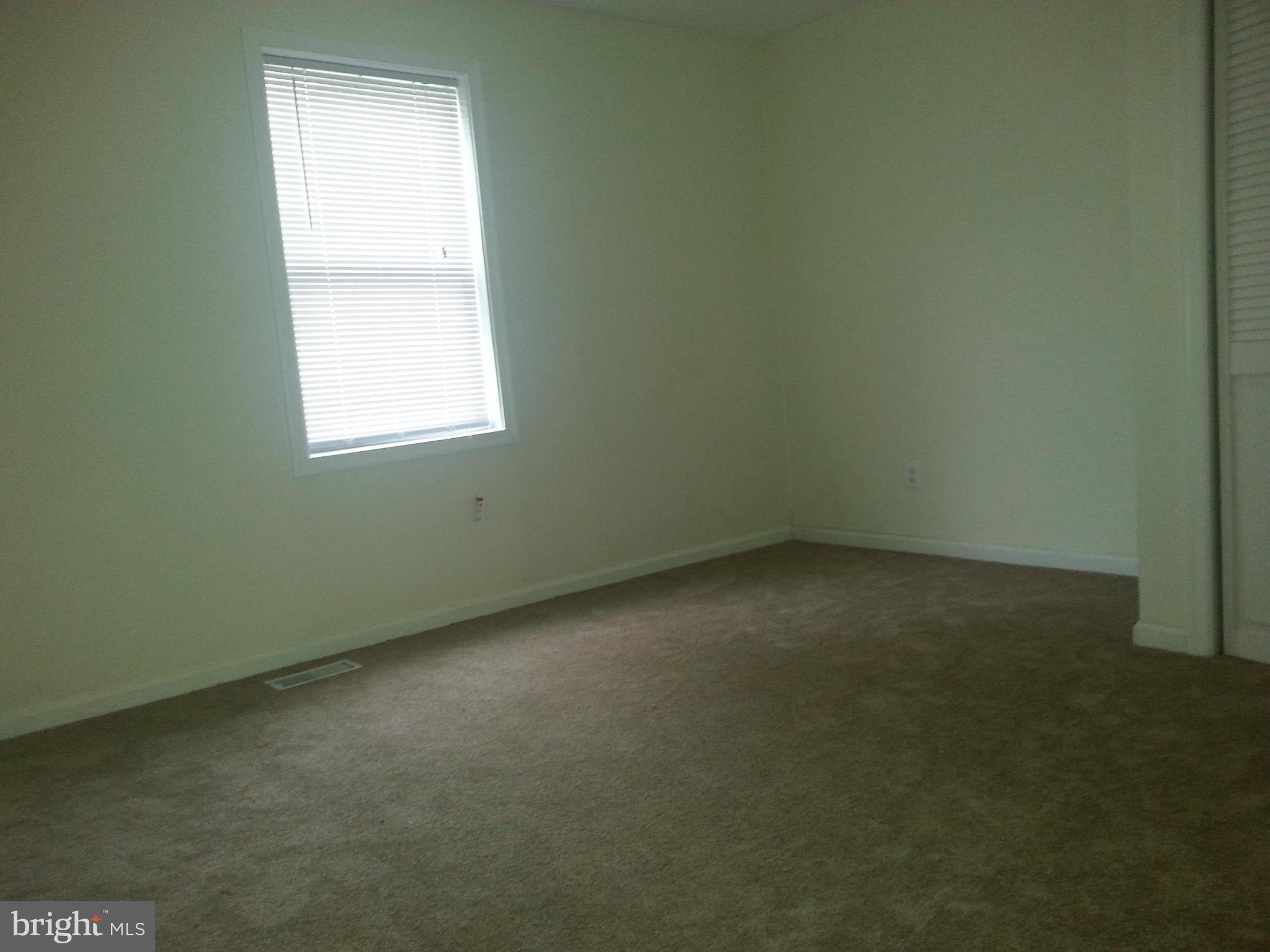 COLCHESTER - Residential Lease