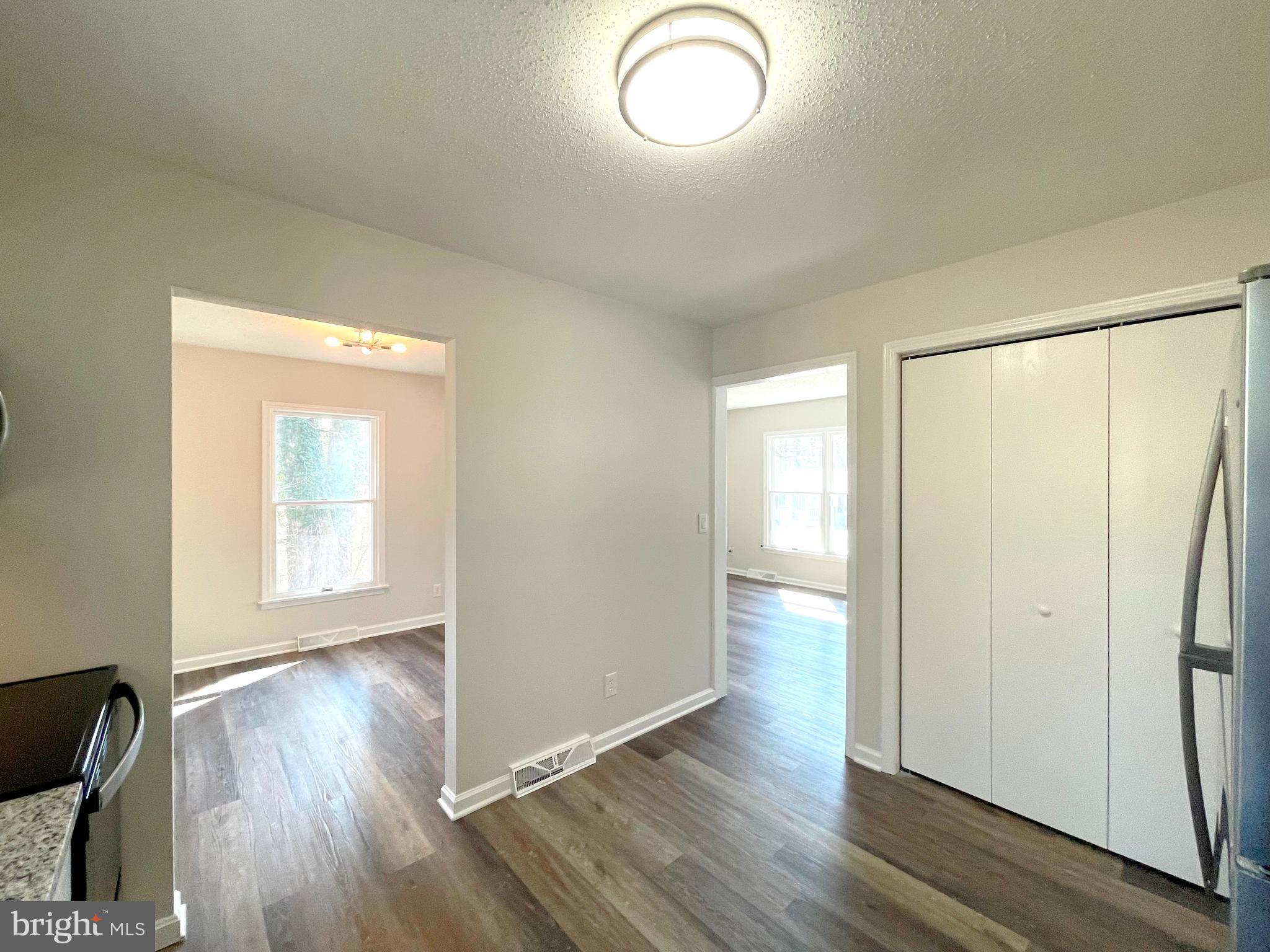 WHITE SANDS - Residential