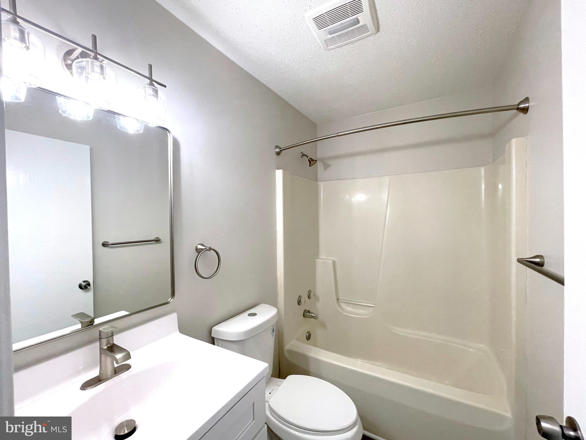 WHITE SANDS - Residential