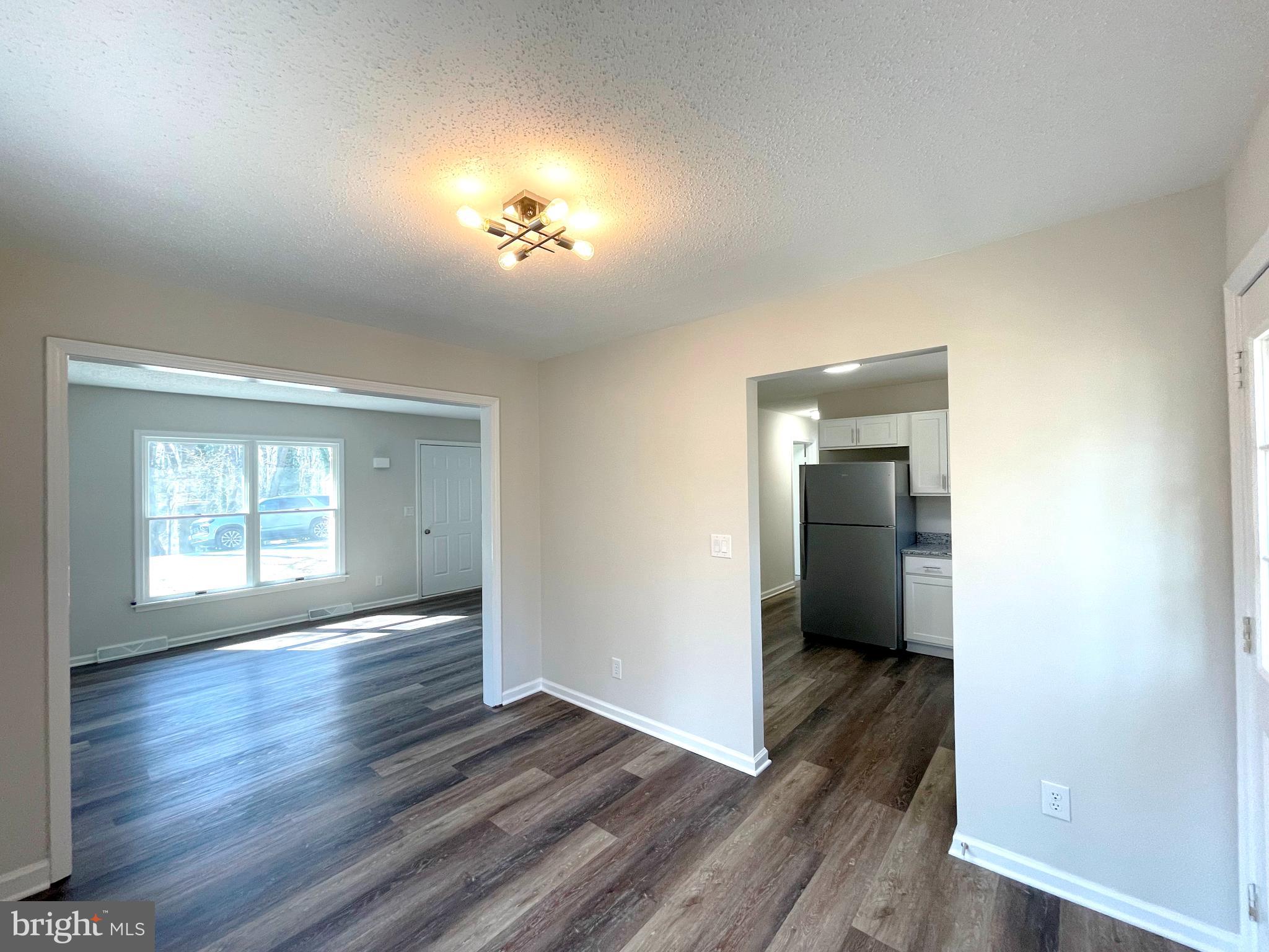 WHITE SANDS - Residential