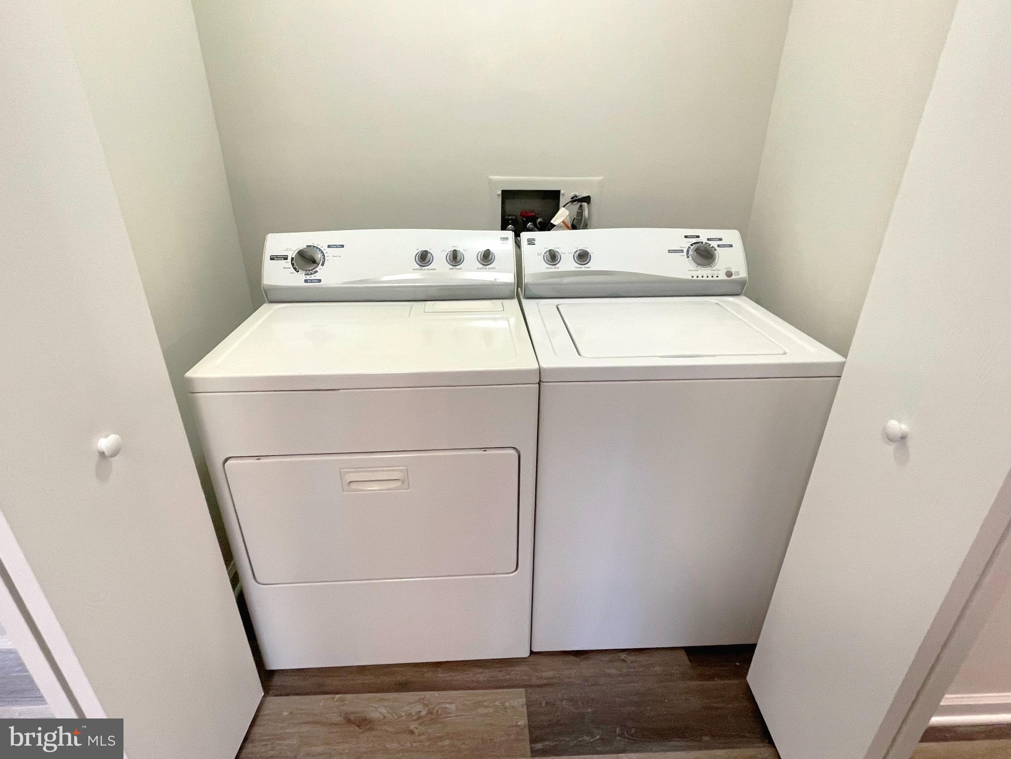 WHITE SANDS - Residential