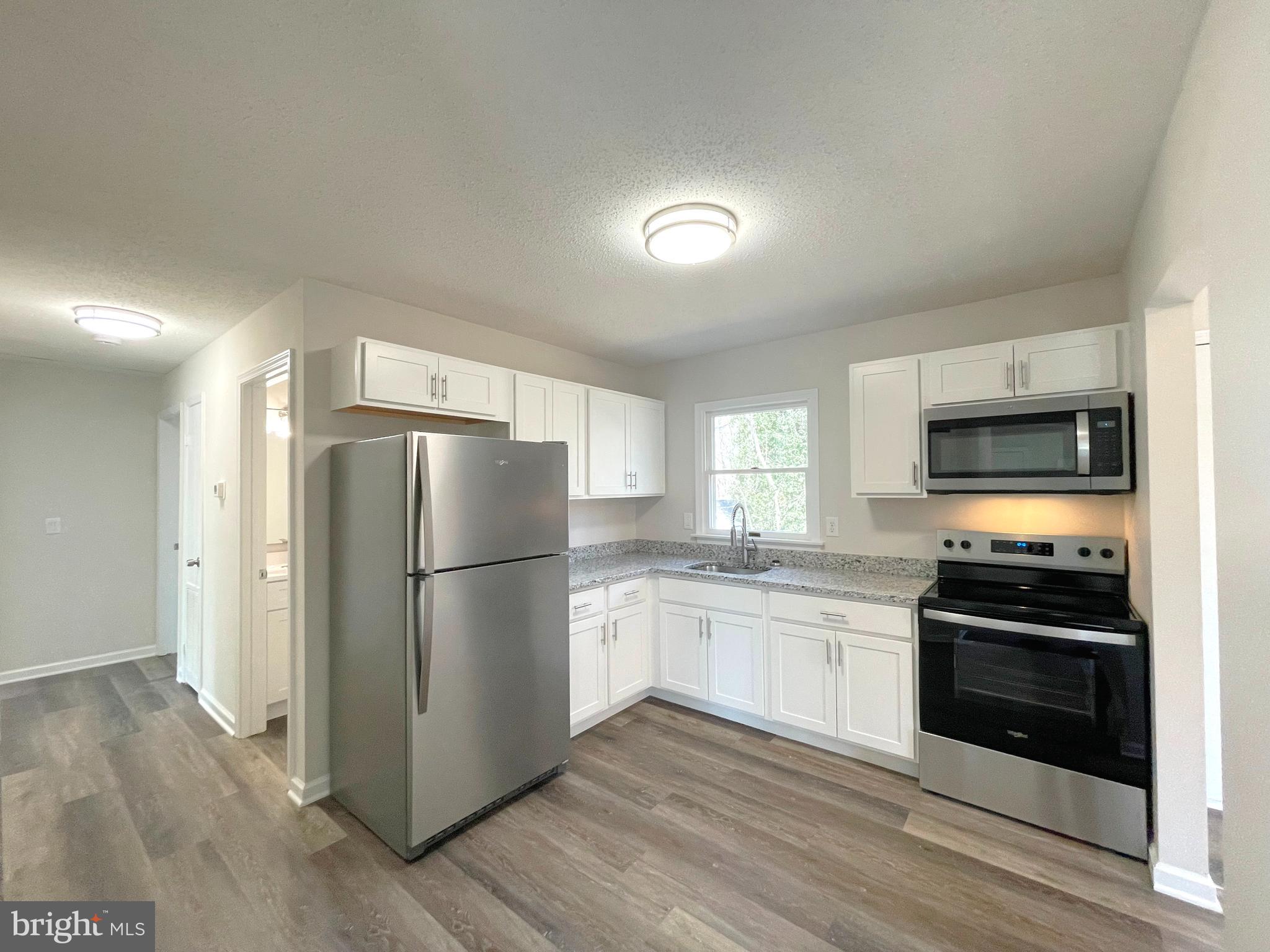 WHITE SANDS - Residential