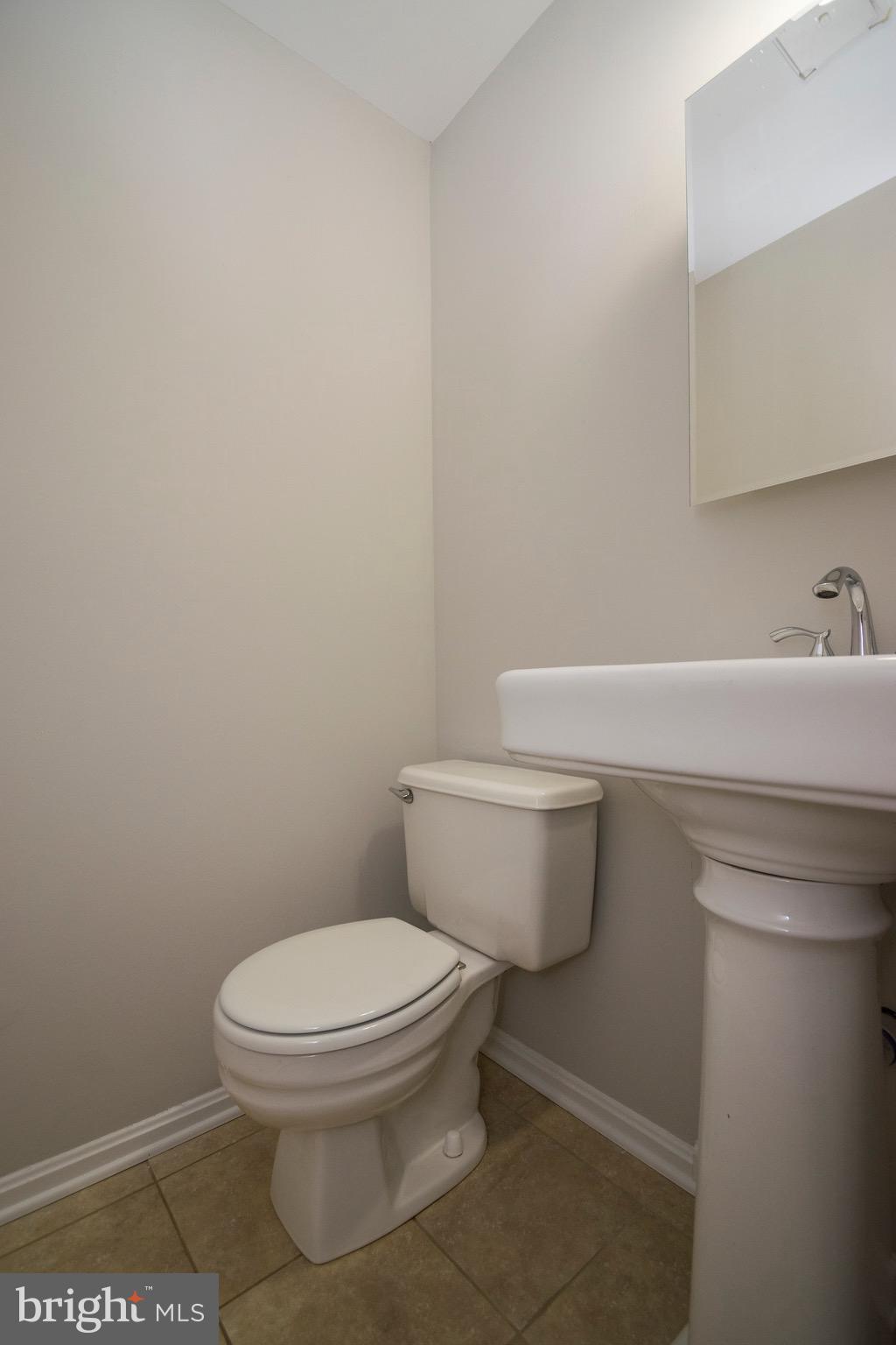 OLD FIELDS - Residential