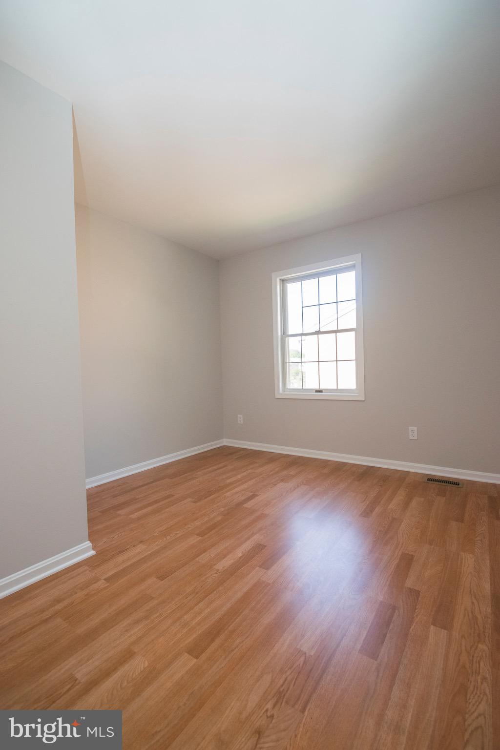 OLD FIELDS - Residential