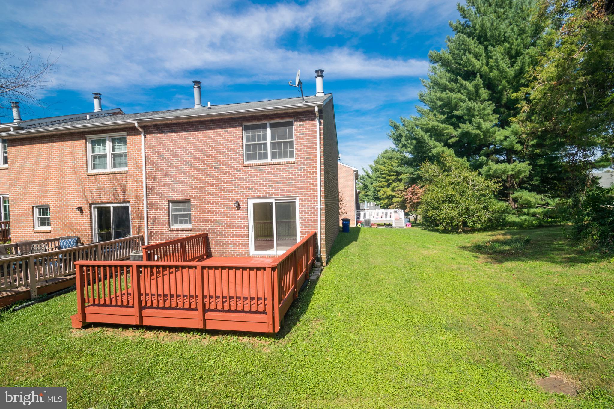 OLD FIELDS - Residential