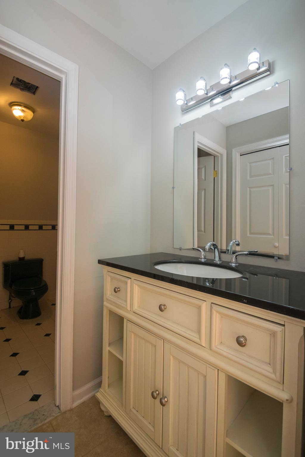 OLD FIELDS - Residential