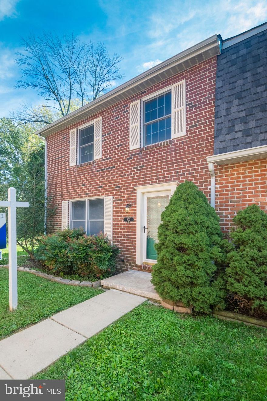 We're finally on the market with this end-of-group townhome in the sought out community of Old Fields. This 3 bedroom, 3 bathroom townhome is nestled in the corner of the community and  will provide your family with the ample privacy. Freshly painted and move-in ready. Built-in bookshelves with desk highlight the finished portion of the basement.