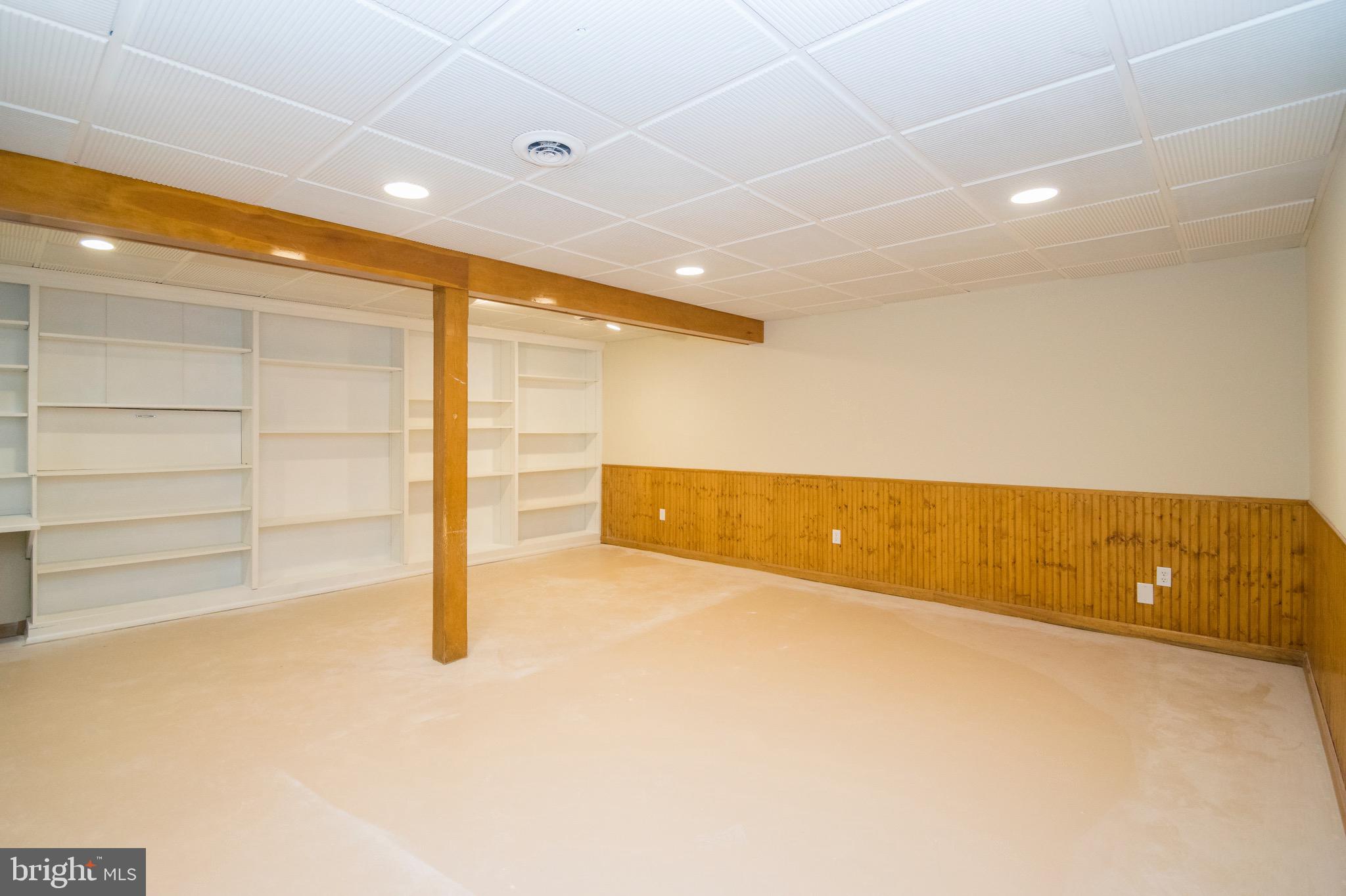 OLD FIELDS - Residential